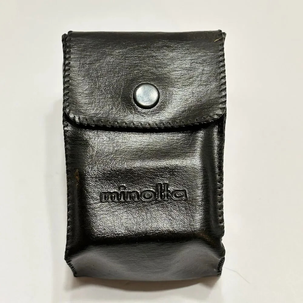 Minolta Auto 200X Flash with Case